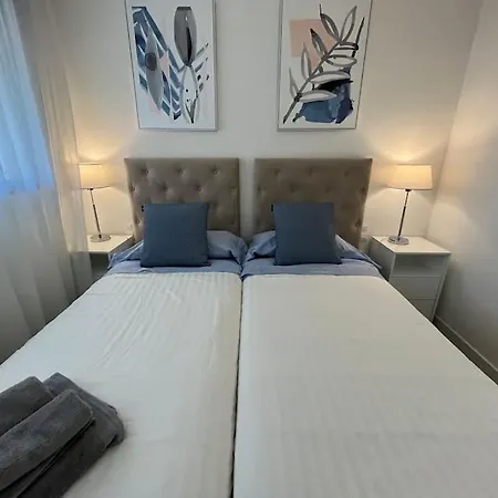 3 Bed With Sea Views Διαμέρισμα *