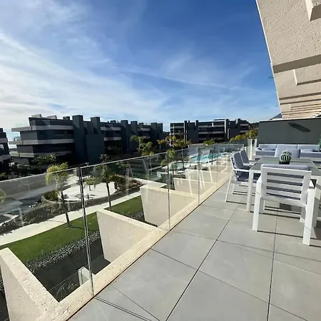 3 Bed With Sea Views * אסטפונה