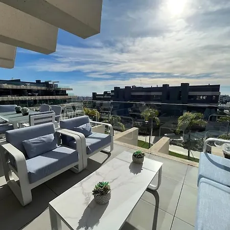 3 Bed With Sea Views * אסטפונה